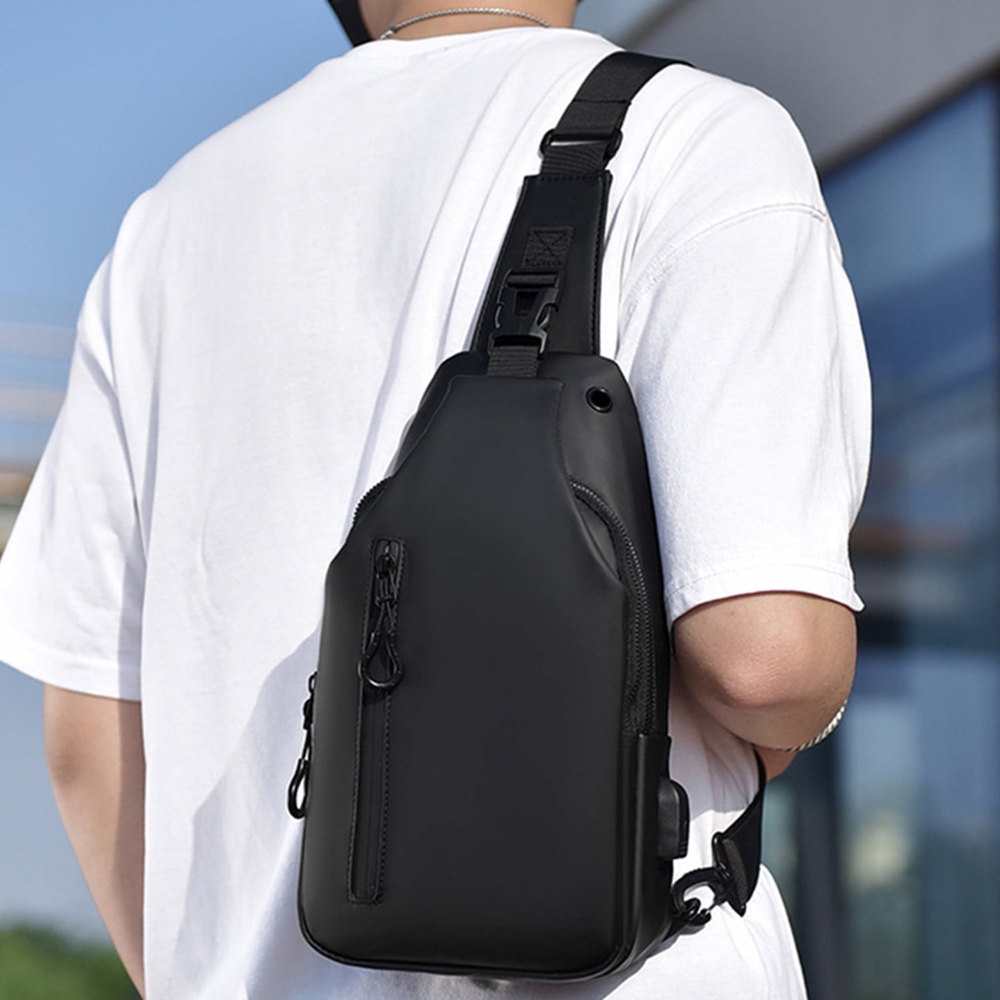 Phenas Mens Sling Bag, Waterproof Sling Bag with USB Charging Port Casual Daypack Chest Crossbody Bag