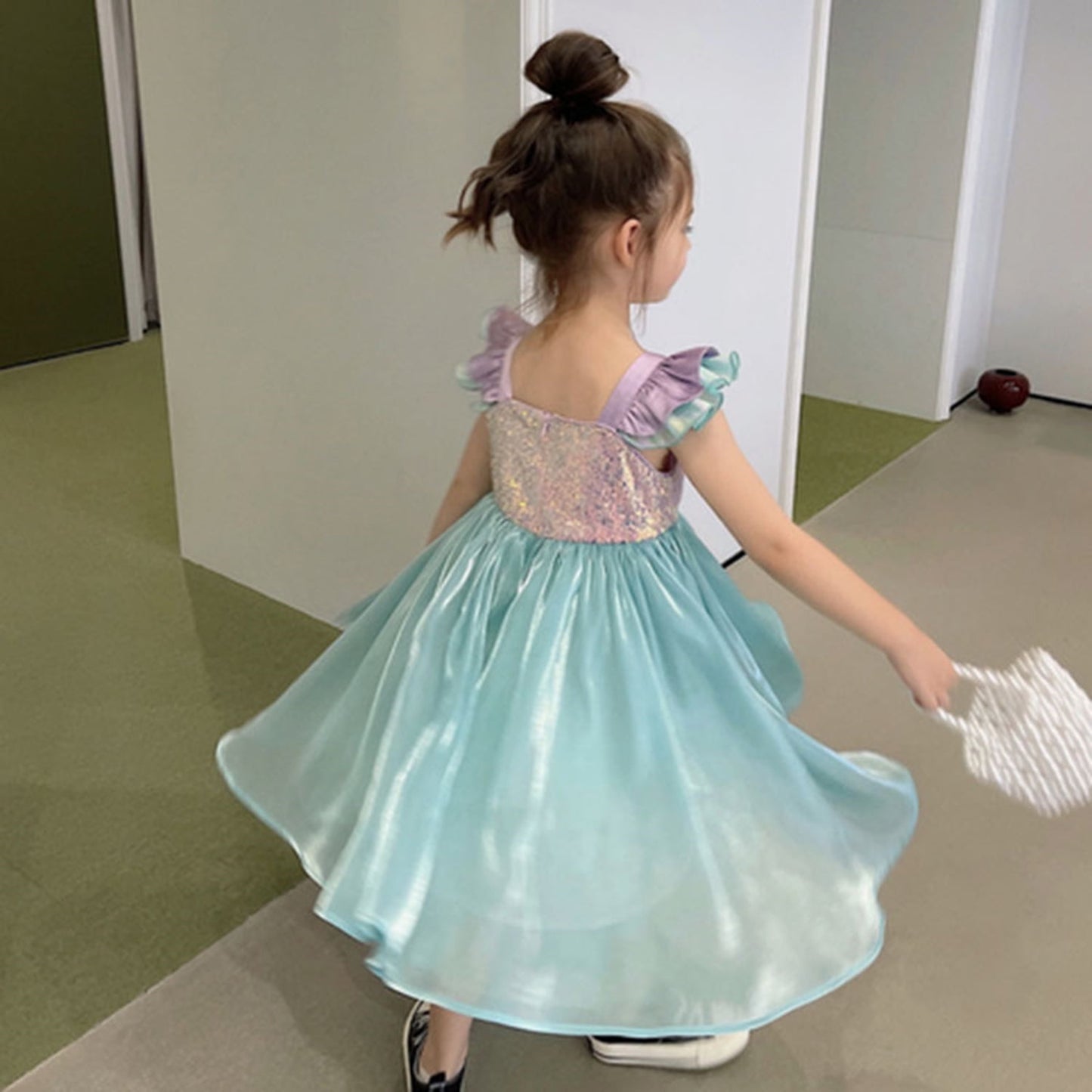 Phenas Little Girl Mermaid Sequins Princess Costume Flutter Sleeves Tank Top Party Dress