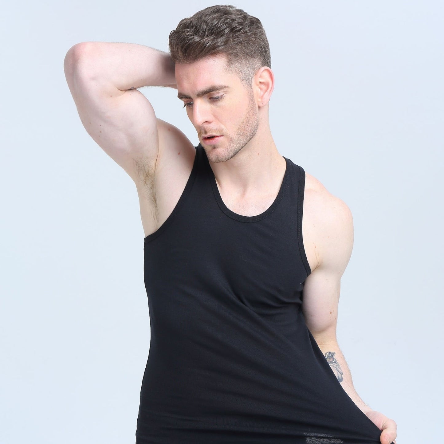 LOEL 3 Pack Men's Undershirts Crew Neck Sleeveless Athletic Workout Tank Top Sports Baselayer Running Compression Shirts