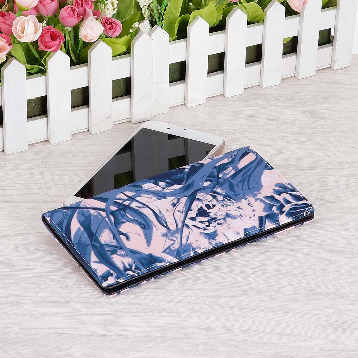 HAWEE Slim Bifold Wallet for Women, RFID Blocking Long Purse Thin Travel Credit Card Holder