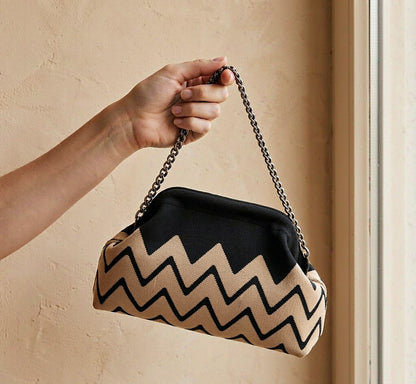LOEL Chevron Clutch Bag for Women, Wavy Stripe Canvas Purse with Chain Strap, Cute Makeup Pouch Coin Bag