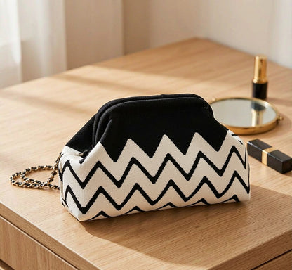 LOEL Chevron Clutch Bag for Women, Wavy Stripe Canvas Purse with Chain Strap, Cute Makeup Pouch Coin Bag