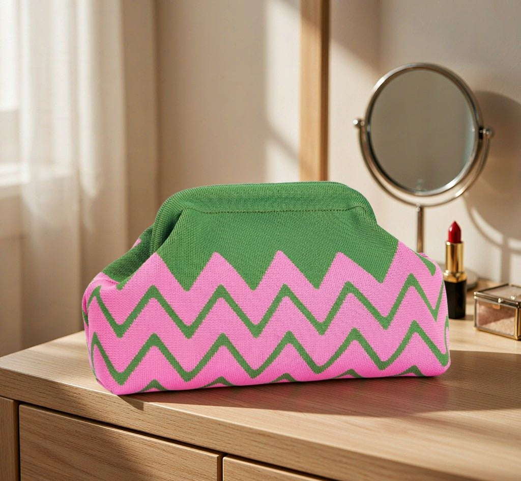 LOEL Chevron Clutch Bag for Women, Wavy Stripe Canvas Purse with Chain Strap, Cute Makeup Pouch Coin Bag