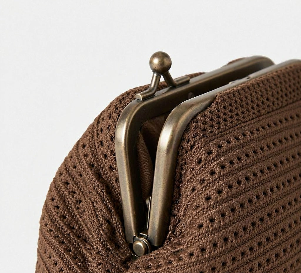 LOEL Knitted Clip-Frame Clutch Bag for Women - Lightweight Polyester Cloud Pouch, Evening & Daily Purse