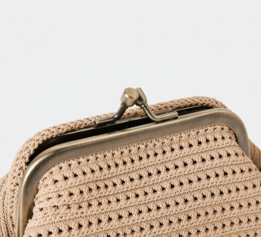 LOEL Knitted Clip-Frame Clutch Bag for Women - Lightweight Polyester Cloud Pouch, Evening & Daily Purse