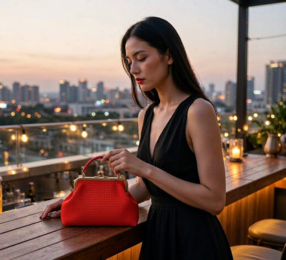 LOEL Knitted Clip-Frame Clutch Bag for Women - Lightweight Polyester Cloud Pouch, Evening & Daily Purse