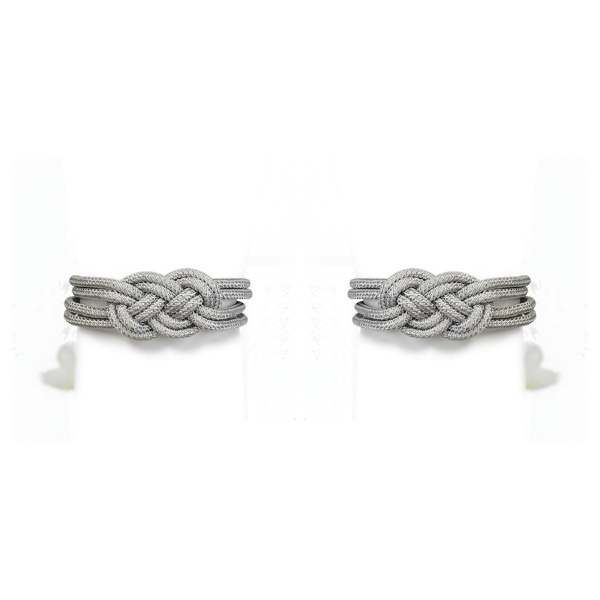 2-pack flat lay with magnetic ends