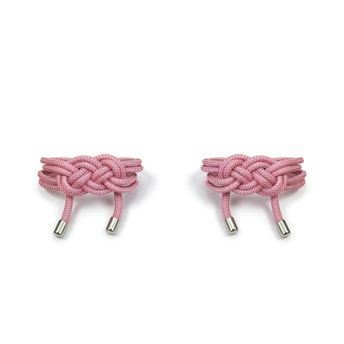 2-pack flat lay with magnetic ends