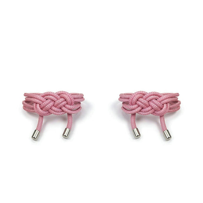 2-pack flat lay with magnetic ends