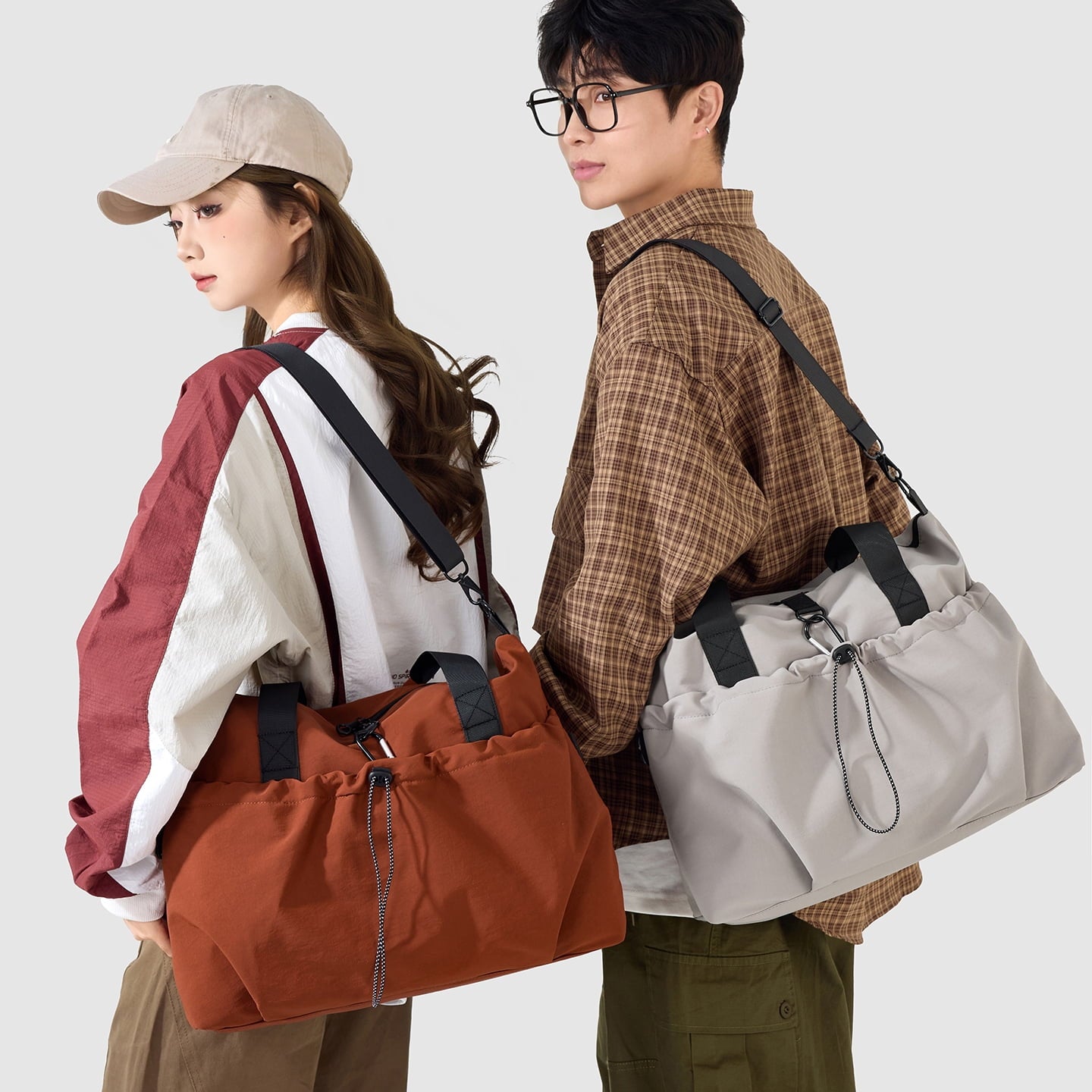 URSOFINE Unisex Crossbody Duffel Bag, Water Resistant Gym Bag with Wet Pocket, Lightweight Daily Commuter & Weekend Travel Handbag for Men Women, Green